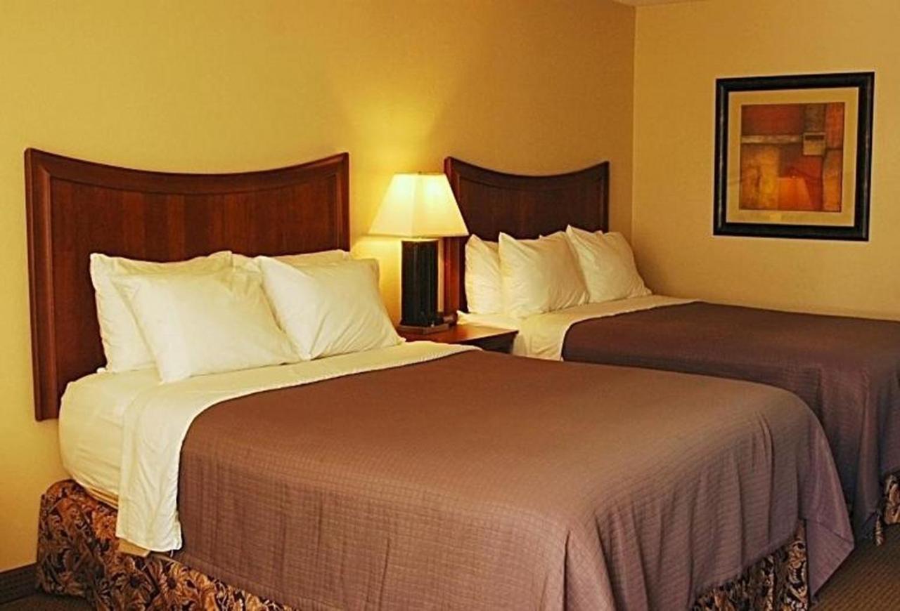 Trade Winds Central Inn Tulsa Zimmer foto